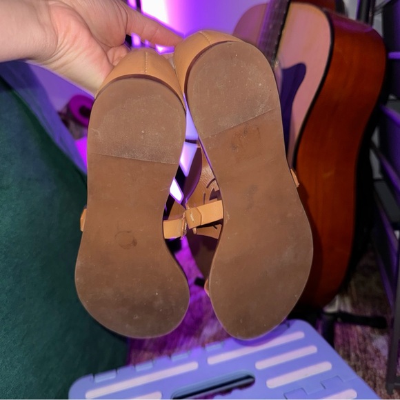 Tory Burch Zoey Sandals - Sand/Tan size 6 - Picture 8 of 8